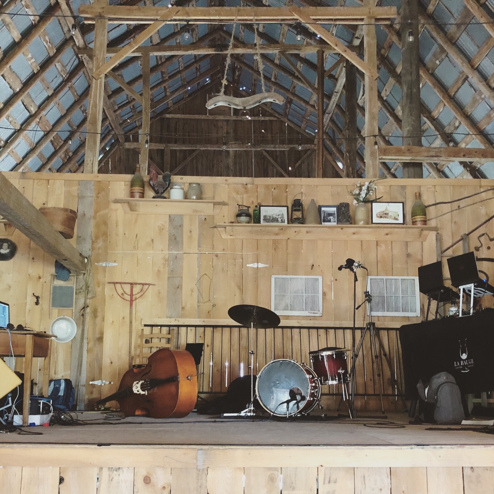 Scène de D'Groove Jazz au Vignoble de la Bauge